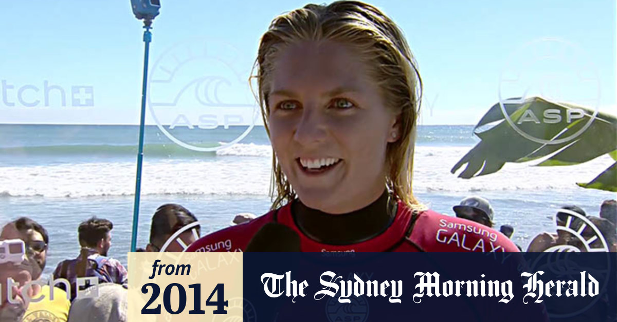 Video Aussies compete for women's surfing world title